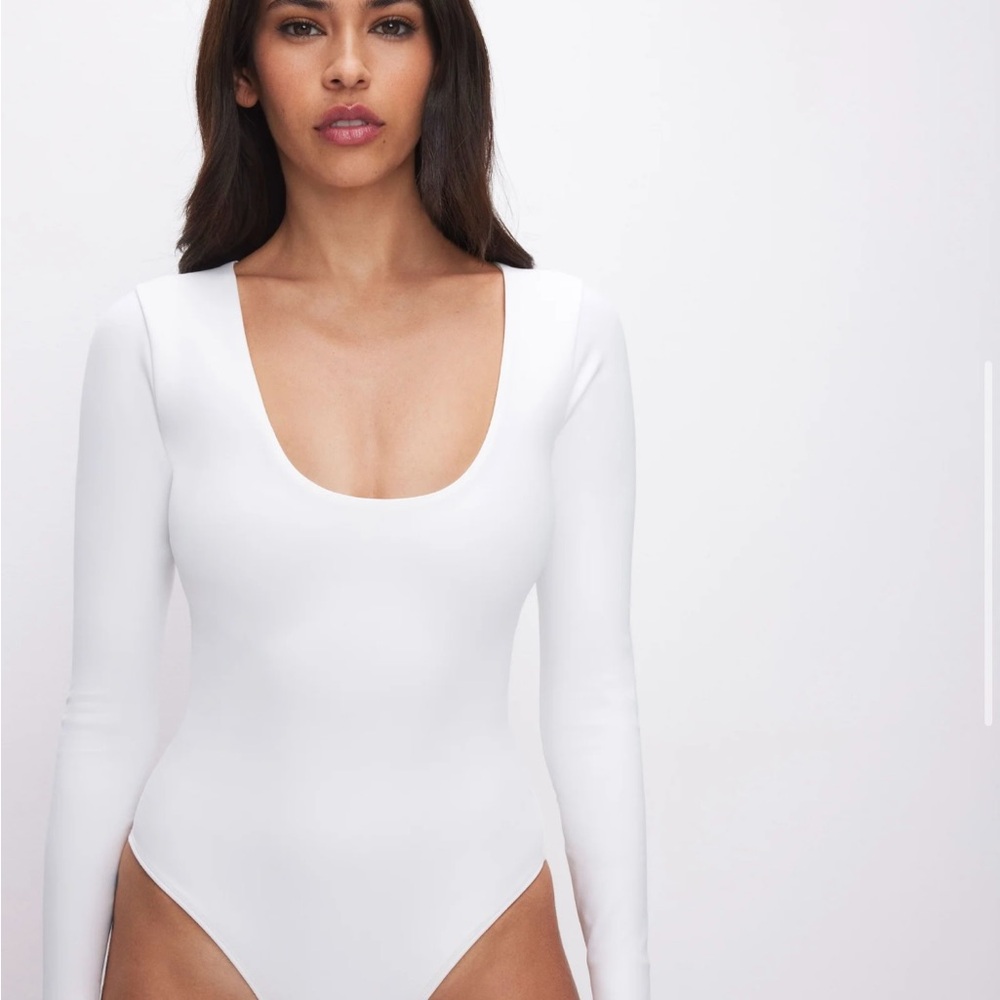 NWOT Ivory/Creme Long-Sleeve Bodysuit